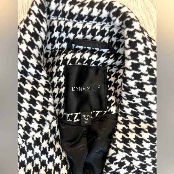 Houndstooth long pea coat XS well tailored - FITS LIKE A SMALL - Picture 4 of 4